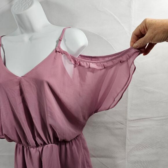 Charlotte Russe Pink Off-the-Shoulder Romper NWT Size Small - Picture 4 of 12